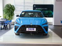 Voiture diesel à grande vitesse de la berline avec hayon arrière FWD d'essence de la roue MG5 4