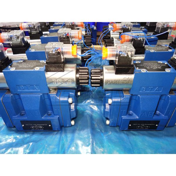 Original Replacement 4WEH10E-40B/EG24N9ETK4 Hydraulic Solenoid Directional Valve Spare Parts
