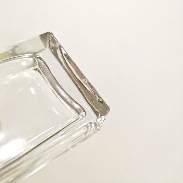 60ml Glass Cosmetic Containers Perfume Bottle Sprayer Diffuser 2.1oz ODM