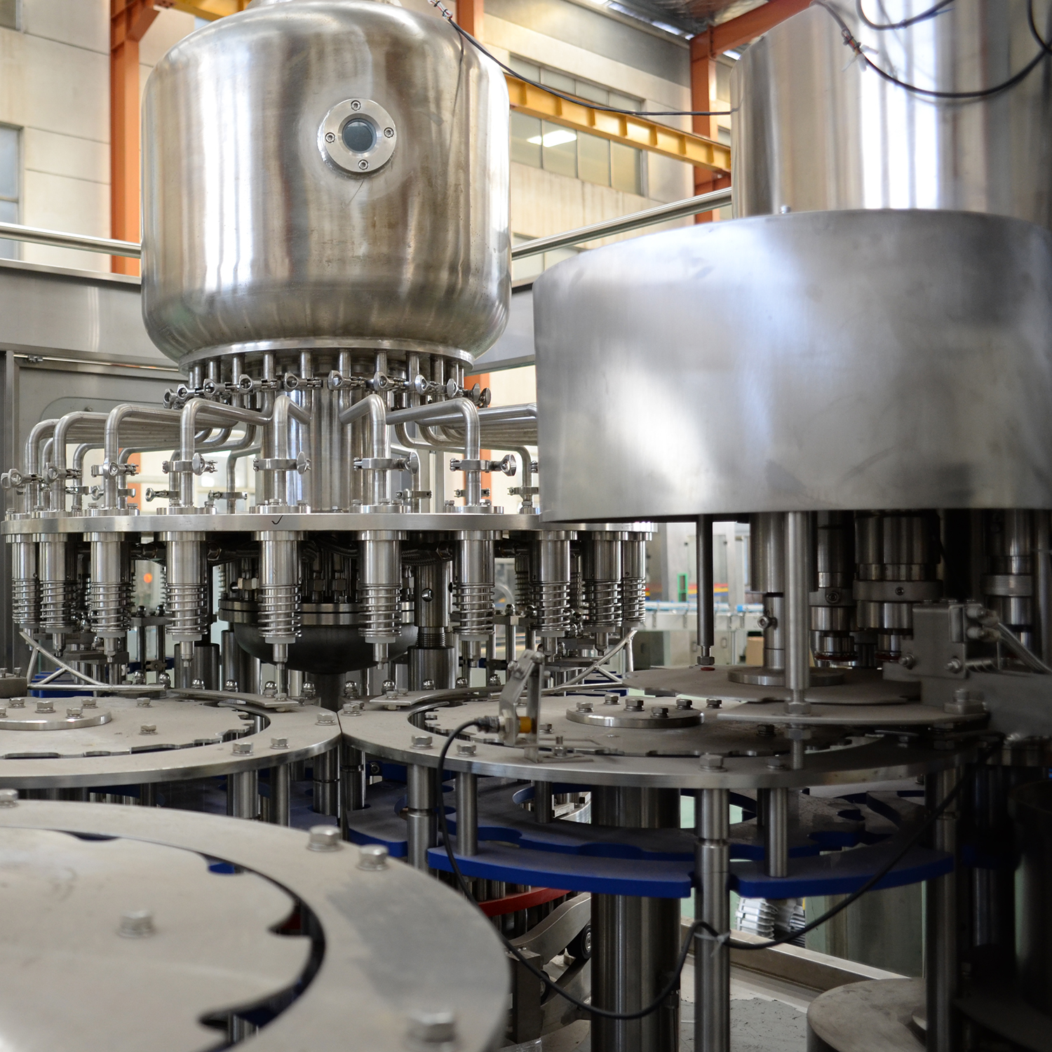 оборудование напитка машины завалки 30000BPH сока бутылки любимца 0.5l заполняя