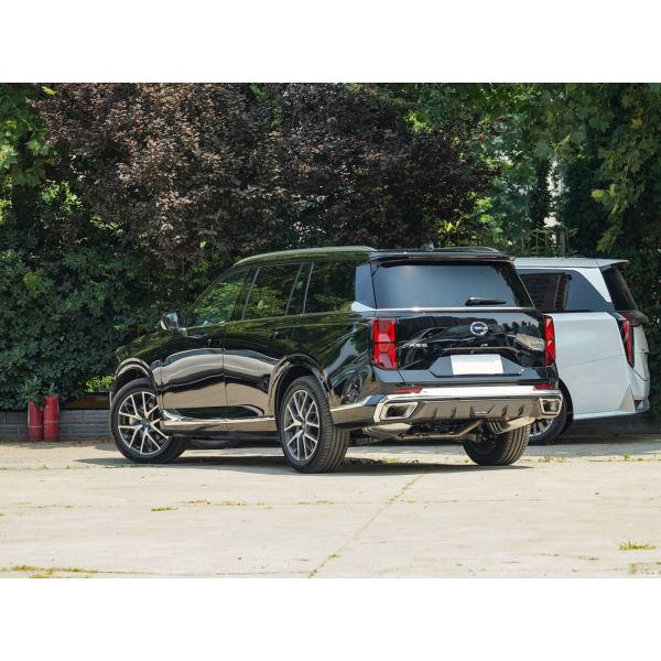 Best 5-Door 7-Seater SUV 2023 GAC Trumpchi GS8 Gasoline SUV Car with Panoramic Sunroof