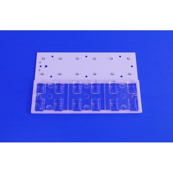 90x126程度12Wは配列レンズ透明なPMMA 93%の伝送を導いた