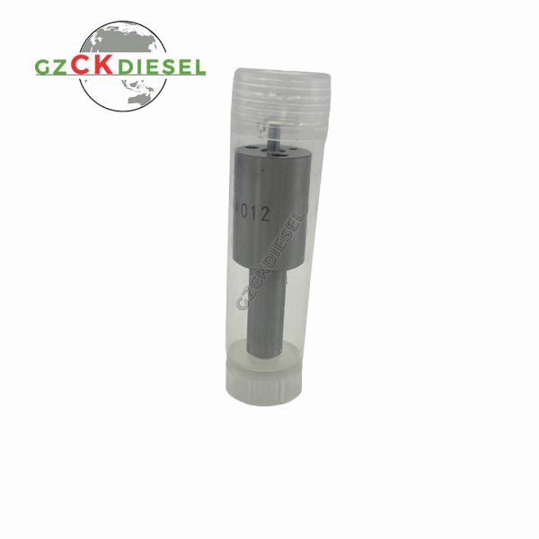 Diesel Fuel Injector Nozzle DLLA145SM012 6152-12-3120 for PC400-6 Excavator