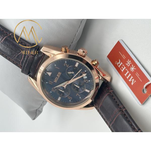 30 Meters Stylish Water Resistant Quartz Wrist Watch Engraved Logo Leather Strap Quartz Watch