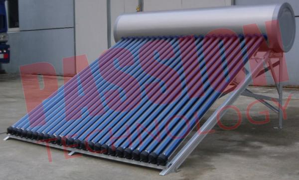 Household Heat Pipe Solar Water Heater 200 Liter High Density Insulation