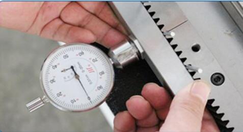 cortador do laser da fibra do CNC de 1Kw 70m/Min com fonte de energia de laser da fonte FEIBO de Max Laser Power da fonte de energia de laser de IPG