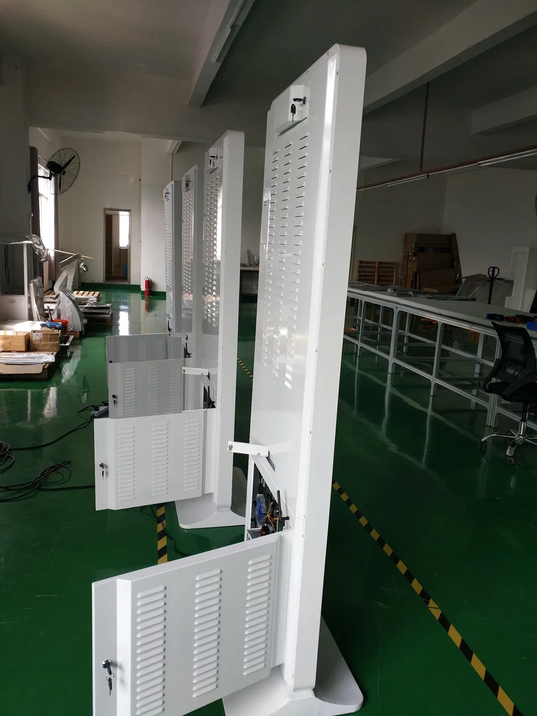 49in Digital Signage Kiosk with 1920x1080 Resolution and Logitech C930 Camera