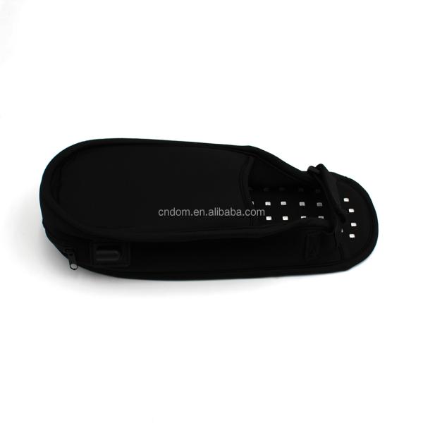75% Neoprene and 25% Velvet Red Light Therapy Slippers 132 Lamp Beads 660nm 850nm