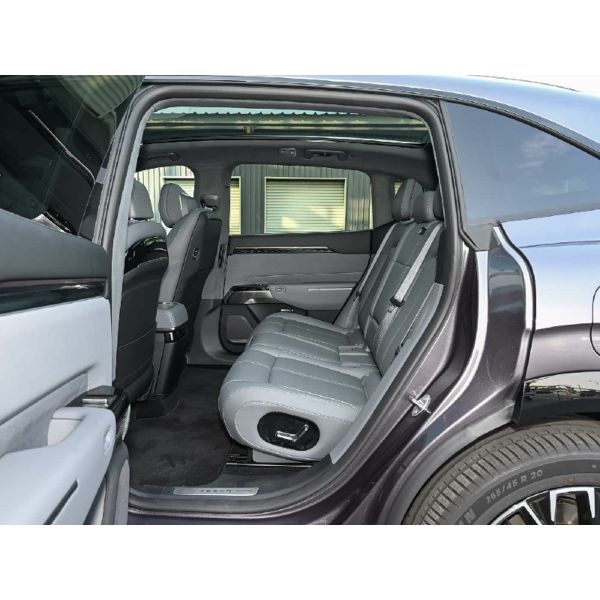 ZEEKR 7X 2025 100kWh Long Range 4WD Smart Driving Edition 5-Door 5-Seat SUV Electric EV 705KM CLTC Range 210KM/H Max Speed