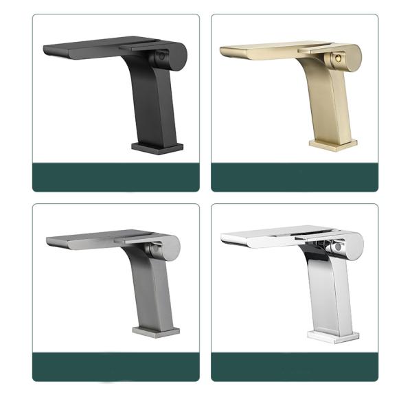 Wall Mounted Cuprum Kitchen Faucet Tap Black Chrome Hot And Cold 1.1KG