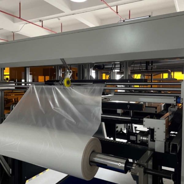 Fully Automatic Bottling Machine with Robotic Arm and PLC Control System for High-Efficiency Packaging