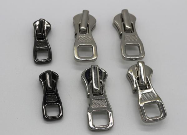 Silver Color Coat Zipper Pull Replacement Parts , Zinc - Alloy Metal Zipper Slider