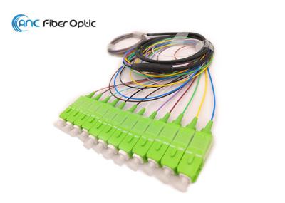Revestimento de PVC Desigual do comprimento LSZH da fibra da manutenção programada G657A1 G657A2 da trança da fibra ótica de SC/APC 12