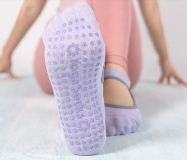 Sexy Anti - Slip Yoga Socks Women 'S Sports Dance Professional Backless Grip Gym Room Socks