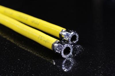 80 degrés Celsius Plissé tuyau de gaz en acier inoxydable 304 Plissé lignes de carburant 230PSI