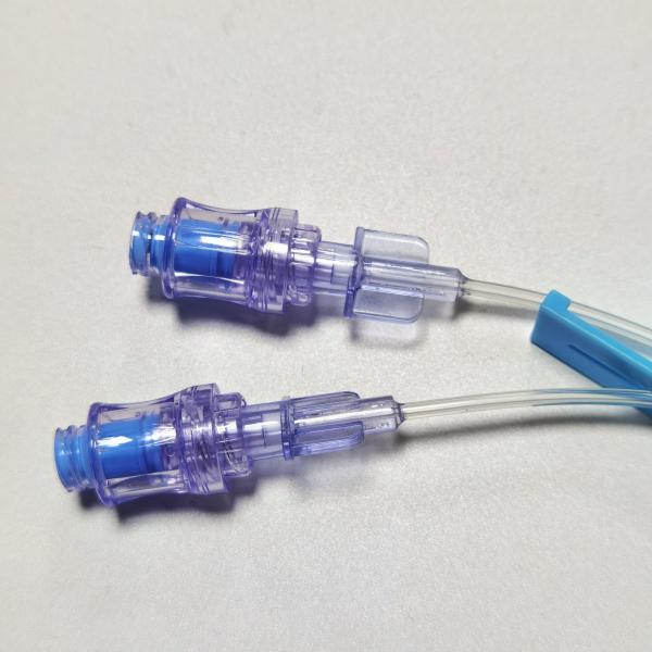 TPU Needle Free IV Connectors Positive Pressure Needle Free Valve Port With Extension Tube