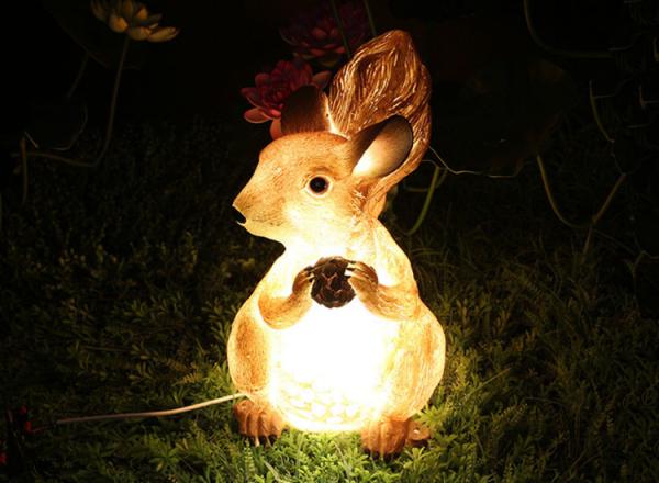 LED Squirrel Modeling Lights Resin Landscape Translucent Animal Outdoor Waterproof Park Landscape Lamp