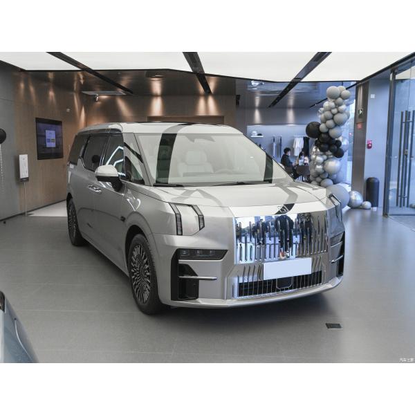 3205 Wheelbase Smart Petrol MPV Cars Gasoline With Manual Transmission