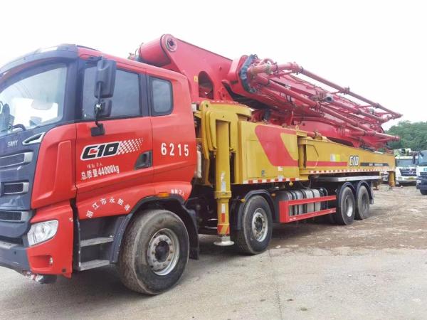 Used Concrete Pump Truck Mounted 56m 62m Concrete Pump Mixer Truck Used For Boom Pumping