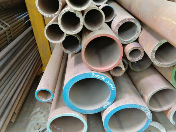 ASTM A192 Seamless Carbon Steel Boiler Tubes For High Pressure Oiled Surface