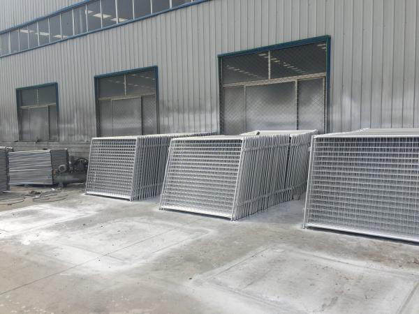 Environmental Q235 Steel Weld / Chain Wire Trash Cage 1500mm X 2000mm