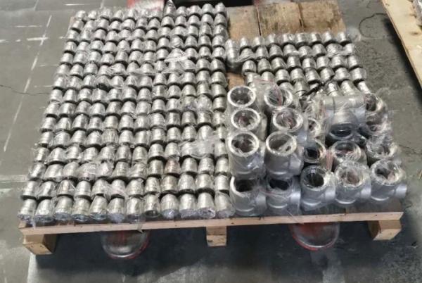 F316 F316H Stainless Steel Pipe Fittings Forged Pipe Flanges For Construction