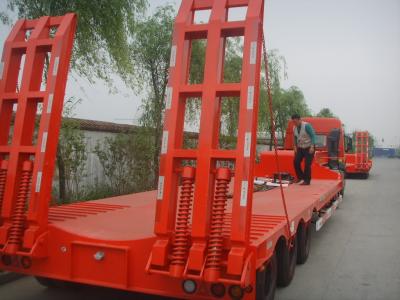 3 Axles Red Hydraulic Low Bed Semi Trailer For Machinery Excavator Bulk Cargo