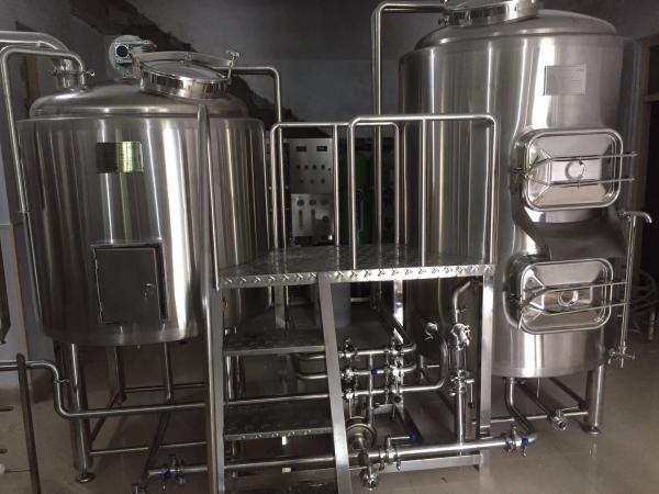 220V / Micro equipamento inoxidável da fabricação de cerveja de cerveja 60HZ para a planta da cervejaria da casa