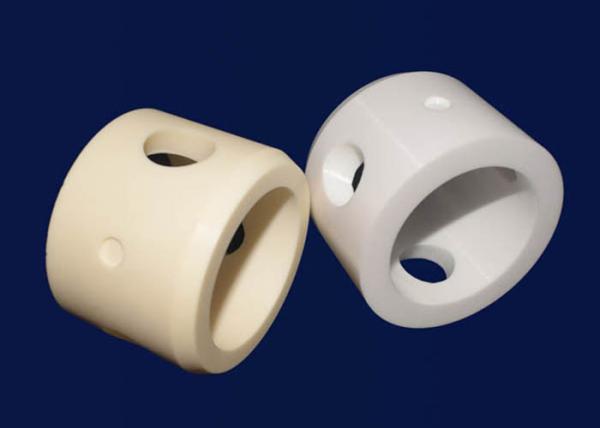 Desgaste alto das luvas cerâmicas cerâmicas feitas sob encomenda das peças da alumina da cor - resistente