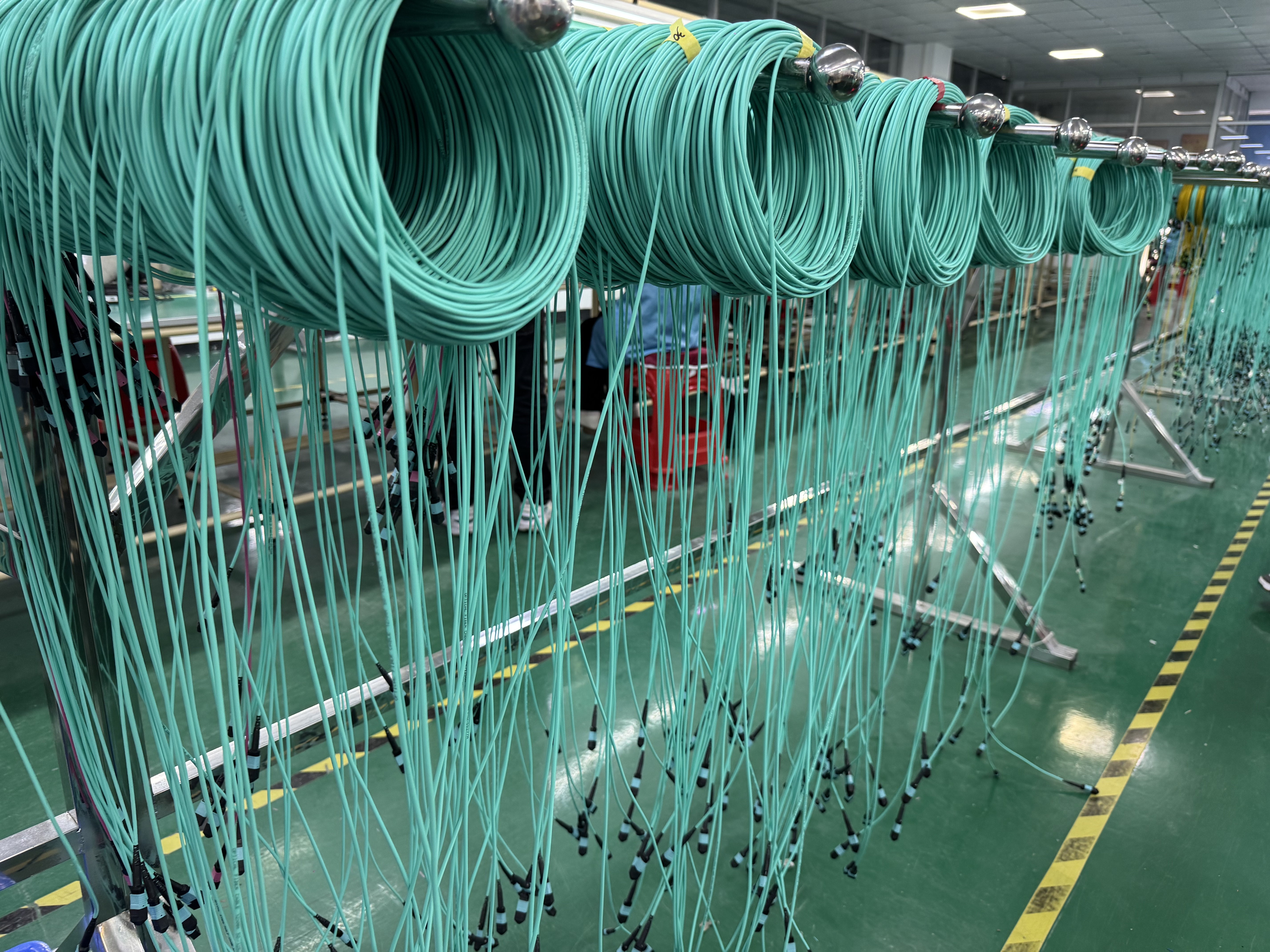 MPO- 8 гибкий провод кабеля LC 3 MTP MPO с оптически приемопередатчики QSFP + SR4