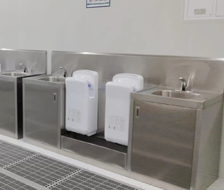 YANING Stainless Steel Surgical Scrub Sink Hands Free Knee Operation Multi Station