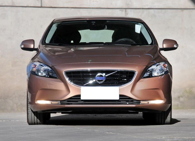 Headlight cover car light cover for VO LVO 2013-2016 V40 T5 CC AWD Front left right auto head lamp cover 31420121 31420122