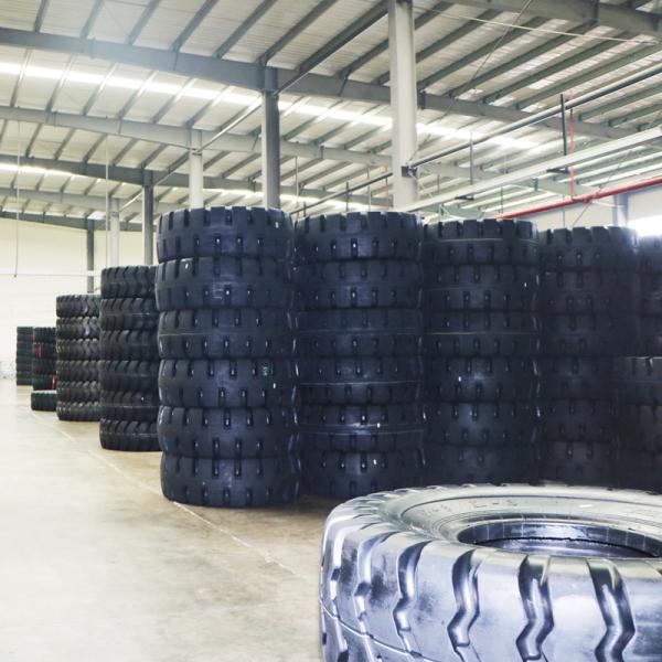 Tubeless 315/80R22.5 Tyres Tire AW767 Reinforced Bead Design With Long Mileage