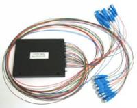 Diviseur optique de fibre de PLC 1×8, paquet d'ABS, câble de 0.9mm pour des réseaux des réseaux de FTTX/PON