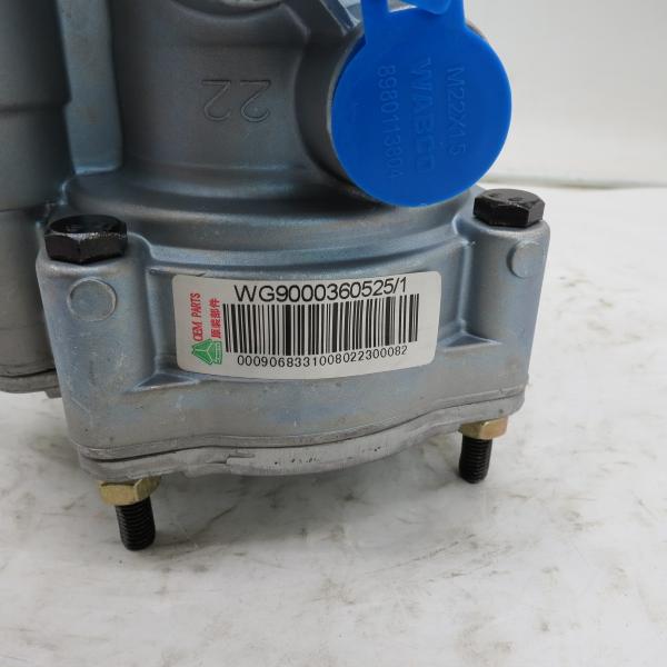 Original For SINOTRUK HOWO Truck Spare Parts Trailer Control Valve WG9000360525