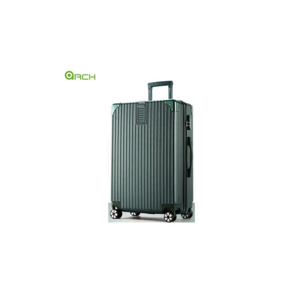 Fashionable Travel Hardside Checked Luggage Spinner With Corner Protectors