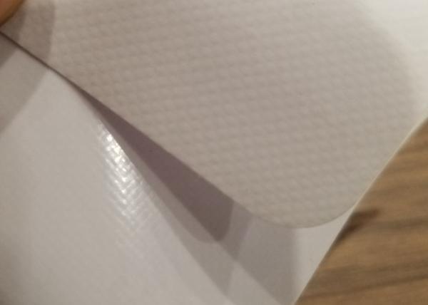 tipo alto da resistência do tempo da bandeira do cabo flexível do PVC 260gsm para a propaganda exterior