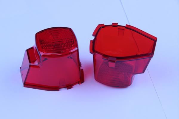 Produits d'éclairage automobile transparents