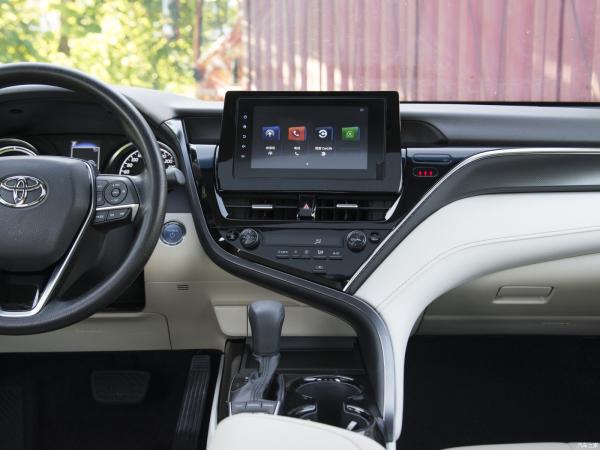 250km/h Maximum Speed Toyota Camry 2.5Q Flagship Sedan with Fuel and Full Speed Adaptive Cruise Electric Sunroof