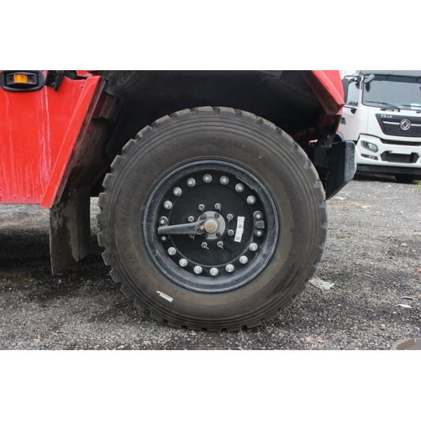 Dongfeng Warrior Off-Road Pickup Rojo 3800 mm Base de ruedas Motor Cummins 4WD Rendimiento de trabajo pesado