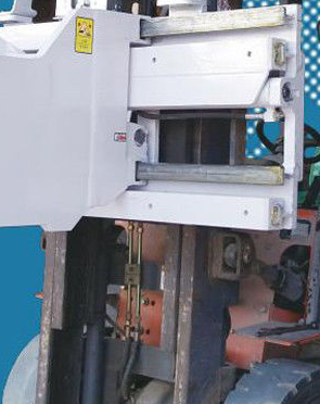 Hydraulic Hay Bale Grabber Forklift Bale Clamp 1870mm Opening