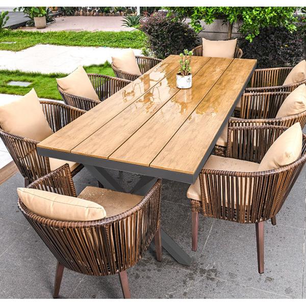 Chinese Hot Sale Outdoor Cafe Furniture Aluminium Restaurant Table Chairs Rattan Wedding Garden Furniture Set Rattan