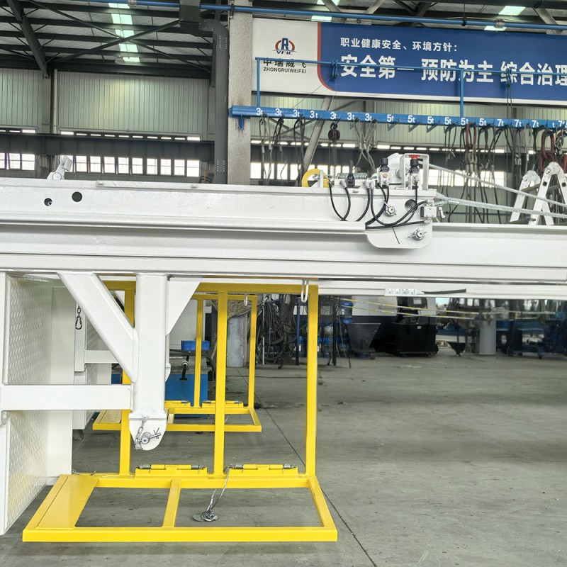 Multi Function Casing Alignment and Support System with Leveling Clamping