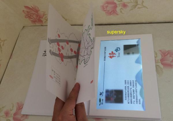HD 1024 X 600 LCD Video Brochure Flyer Folder Mailer Card For Wedding Invitation
