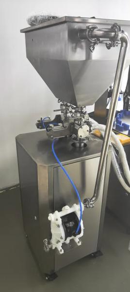 All In One Liquid Filling And Capping Machine For Cosmetic Cream Juice Beverage