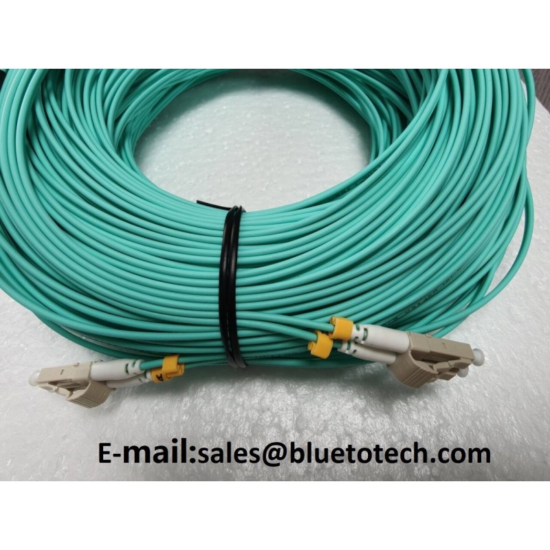 LC-LC OM3 Duplex Fiber Optic Patch Cord 2mm for High-Speed Data Transmission