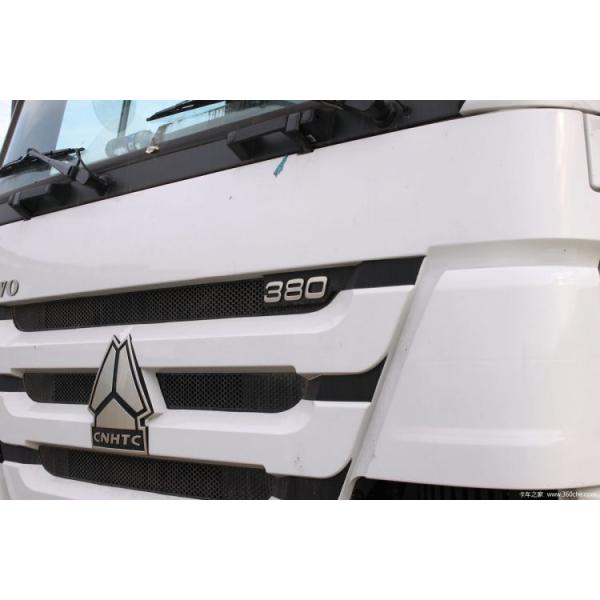 National Heavy Truck HOWO 8X4 5.5 Square Concrete Mixer Truck and Capacity of 2-25m3