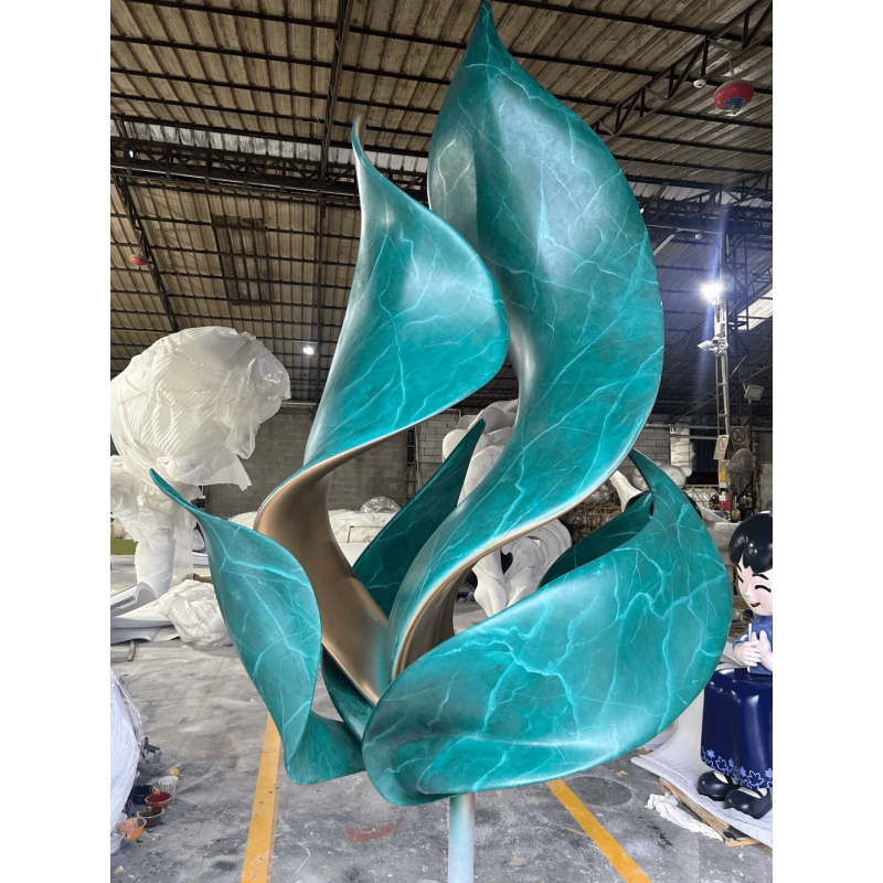 Customized Size Fiberglass Resin Sculpture with Matte / Glossy Finish for Indoor & Outdoor Decoration
