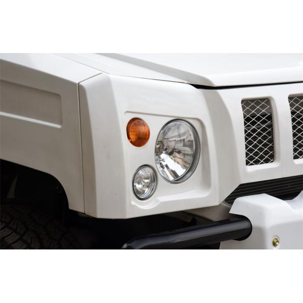 Camioneta de carga de carretera 4x4 diesel de doble fila con asiento del conductor de suspensión aérea