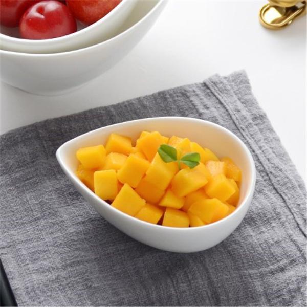 Irregular Shaped Oven Safe Porcelain Snack Bowls Scratch Resistant